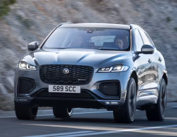 Jaguar F-Pace R-Dynamic Black Pack [Worldwide] '2020–pr.