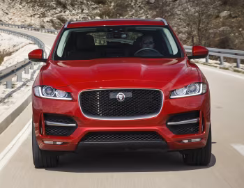 Jaguar F-Pace 20d AWD R-Sport [Worldwide] '2016–20