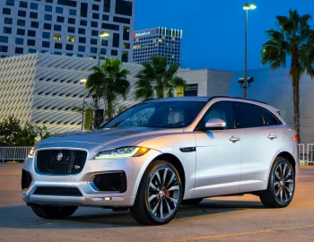 2017–20 Jaguar F-Pace S 35t AWD [North America] '2016–20