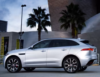 2017–20 Jaguar F-Pace S 35t AWD [North America] '2016–20