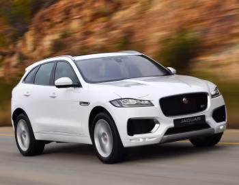 Jaguar F-Pace S 30d AWD [South Africa] '2016–21
