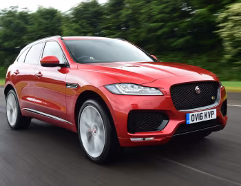 Jaguar F-Pace S 30d AWD [UK-spec] '2016–20