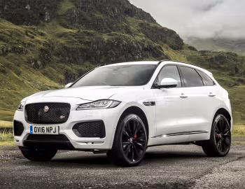 Jaguar F-Pace S 30d AWD [UK-spec] '2016–20