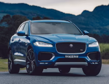 Jaguar F-Pace S 35t AWD [Australia] '2016–19