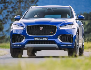 Jaguar F-Pace S 35t AWD [Australia] '2016–19