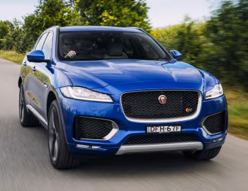 Jaguar F-Pace S 35t AWD [Australia] '2016–19