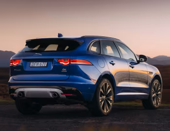 Jaguar F-Pace S 35t AWD [Australia] '2016–19