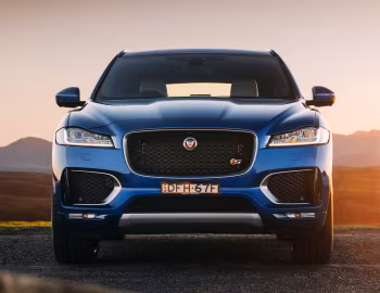 Jaguar F-Pace S 35t AWD [Australia] '2016–19