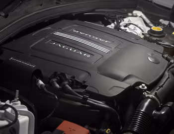Bajo el capó Jaguar F-Pace S P380 AWD [Australia] '2019–20