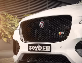 Jaguar F-Pace S P380 AWD [Australia] '2019–20