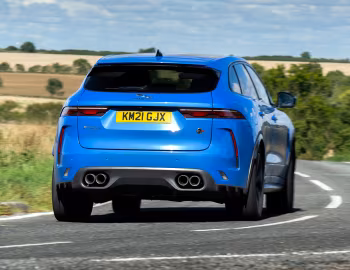 Jaguar F-Pace SVR [UK-spec] '2020–pr.