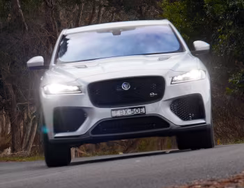 Jaguar F-Pace SVR [Australia] '2019–21