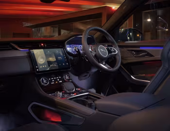 Interior Jaguar F-Pace SVR [Australia] '2021–pr.