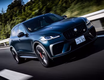 Jaguar F-Pace SVR [Japan] '2021–pr.