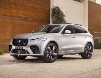 Jaguar F-Pace SVR [Australia] '2021–pr.