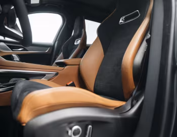 Interior 2021–pr. Jaguar F-Pace SVR [North America] '2021–pr.