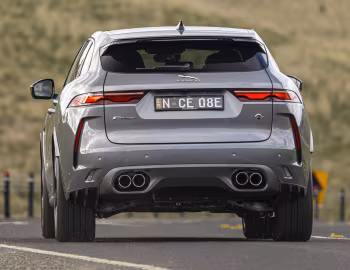 Jaguar F-Pace SVR [Australia] '2021–pr.
