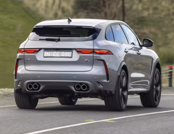 Jaguar F-Pace SVR [Australia] '2021–pr.