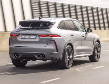 Jaguar F-Pace SVR [Australia] '2021–pr.