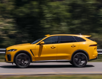 2021–pr. Jaguar F-Pace SVR [North America] '2021–pr.