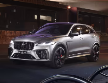 Jaguar F-Pace SVR [Australia] '2021–pr.