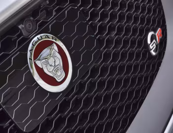 Jaguar F-Pace SVR [South Africa] '2019–21