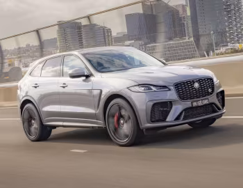 Jaguar F-Pace SVR [Australia] '2021–pr.