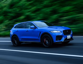 Jaguar F-Pace SVR [Japan] '2019–21