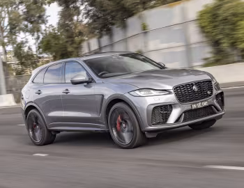 Jaguar F-Pace SVR [Australia] '2021–pr.