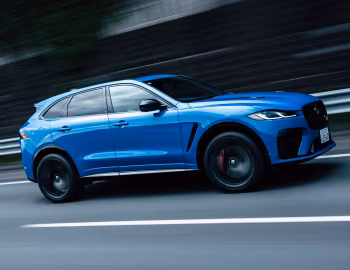 Jaguar F-Pace SVR [Japan] '2021–pr.