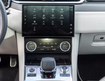 Interior Jaguar F-Pace SVR [Taiwan] '2022–pr.