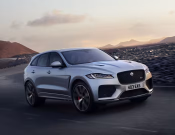 Jaguar F-Pace SVR [Worldwide] '2018–20