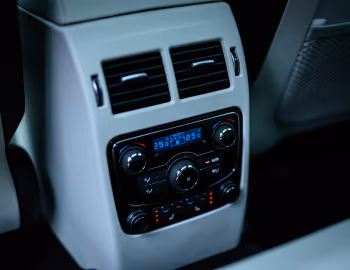 Interior Jaguar F-Pace SVR [Japan] '2019–21