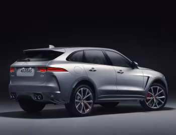Jaguar F-Pace SVR [Worldwide] '2018–20