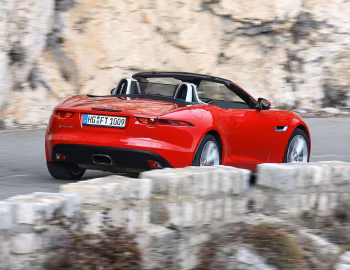 Jaguar F-Type 2.0 Convertible [Worldwide] '2017–20