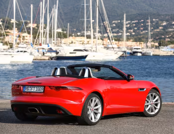 Jaguar F-Type 2.0 Convertible [Worldwide] '2017–20