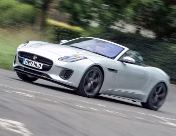 Jaguar F-Type 400 Sport AWD Convertible [UK-spec] '2017