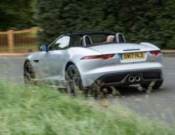 Jaguar F-Type 400 Sport AWD Convertible [UK-spec] '2017