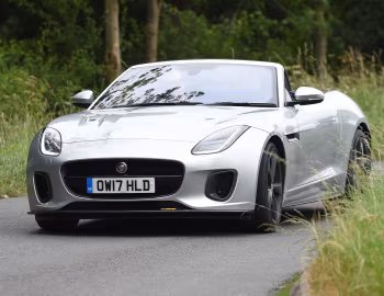 Jaguar F-Type 400 Sport AWD Convertible [UK-spec] '2017