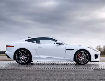 Jaguar F-Type "Chequered Flag" [UK-spec] '2018–20