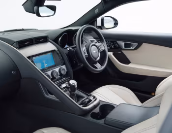 Interior Jaguar F-Type Coupé [Australia] '2014–17