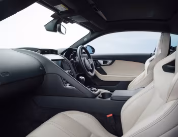 Interior Jaguar F-Type Coupé [Australia] '2014–17
