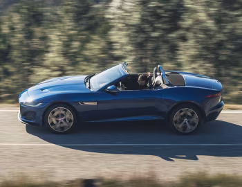 Jaguar F-Type P300 Convertible [Worldwide] '2020–24