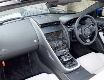 Panel frontal Jaguar F-Type P300 R-Dynamic Convertible [Japan] '2020–24
