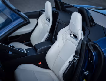 Interior Jaguar F-Type P300 R-Dynamic Convertible [Japan] '2020–24