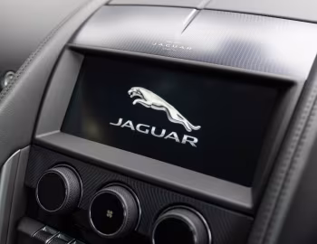 Interior Jaguar F-Type P380 Coupé [Australia] '2020–24