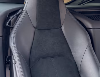 Interior Jaguar F-Type P450 R-Dynamic [UK-spec] '2020–24