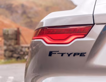 Jaguar F-Type P450 R-Dynamic [UK-spec] '2020–24