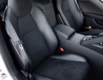 Interior 2018–20 Jaguar F-Type 2.0 Coupé [North America] '2017–20
