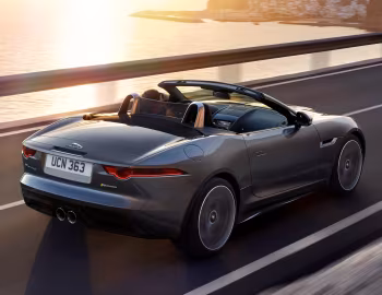 Jaguar F-Type R-Dynamic Convertible [Worldwide] '2017–20